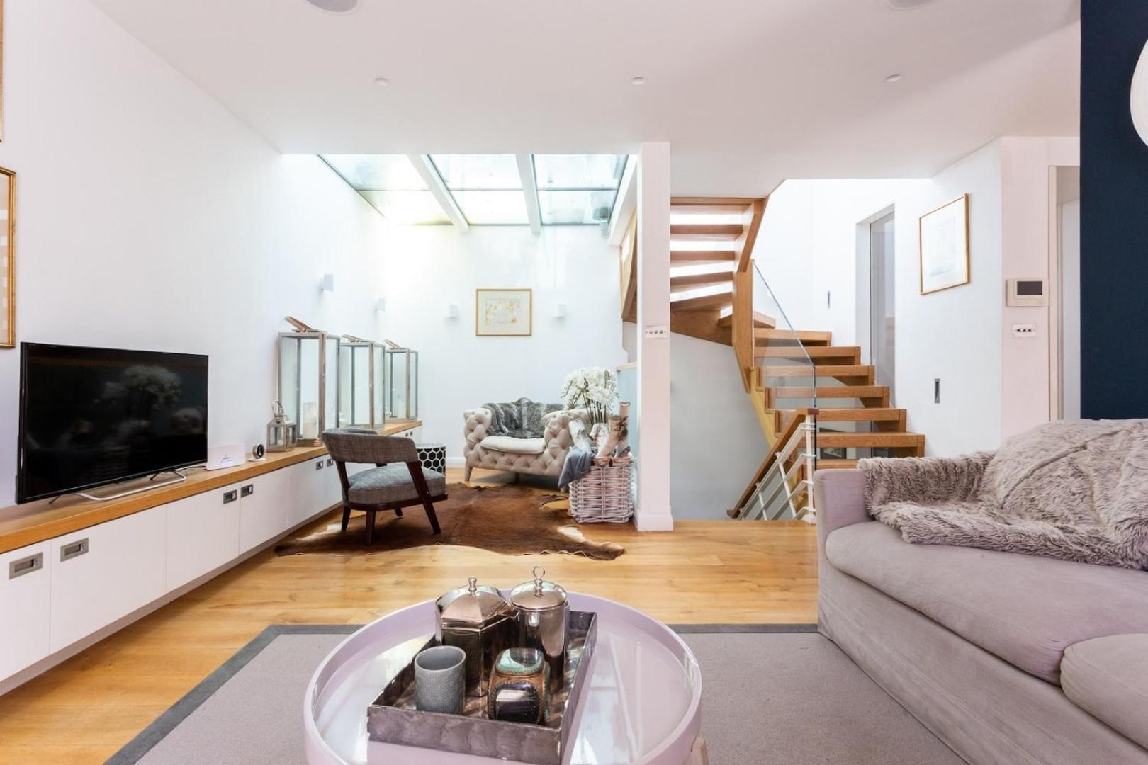 Вілла New Stunning 5Bd Mews House Лондон Екстер'єр фото